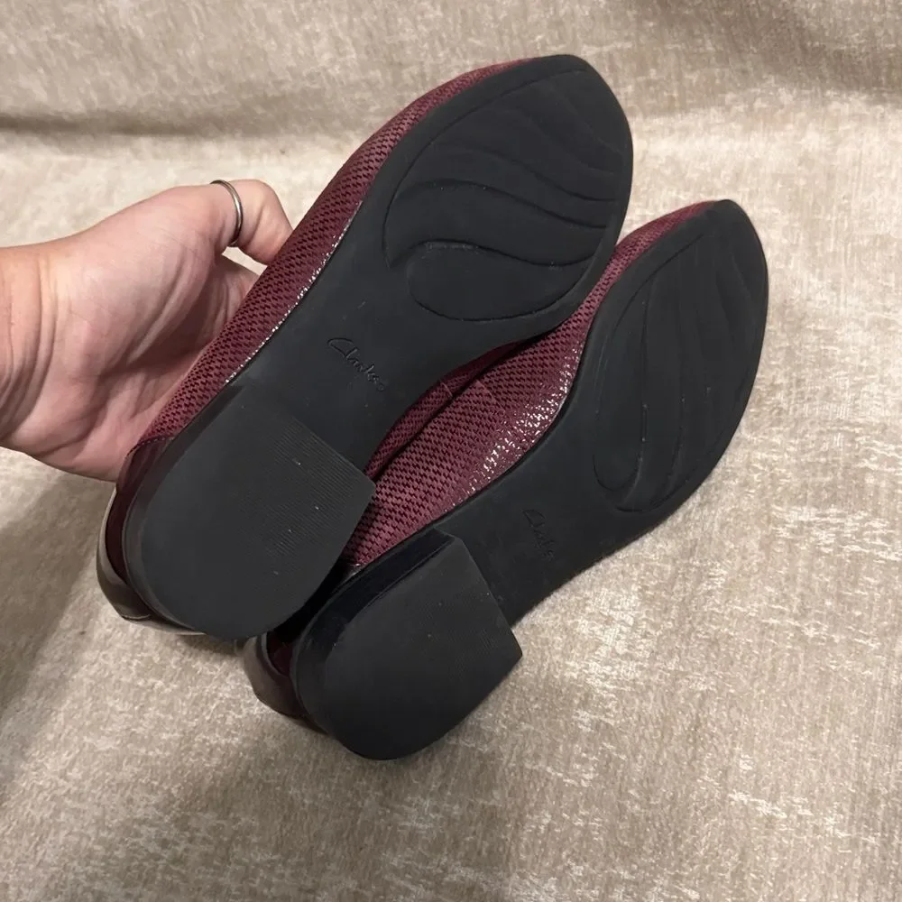 Clarks Collection Women's Juliet Hanley loafers in burgundy leather